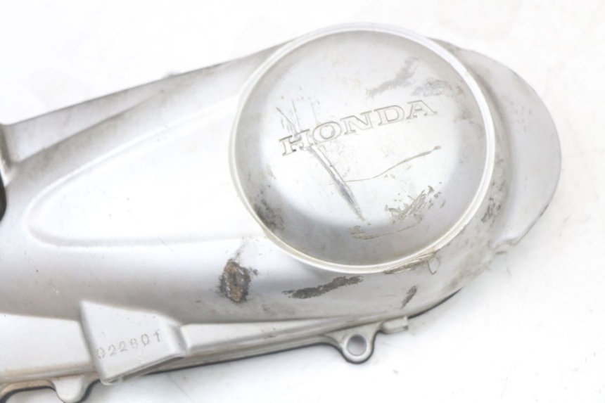 photo de TAMPA DO VARIADOR HONDA FES S-WING SWING 125 (2007 - 2015) - Zoom do estado de desgaste