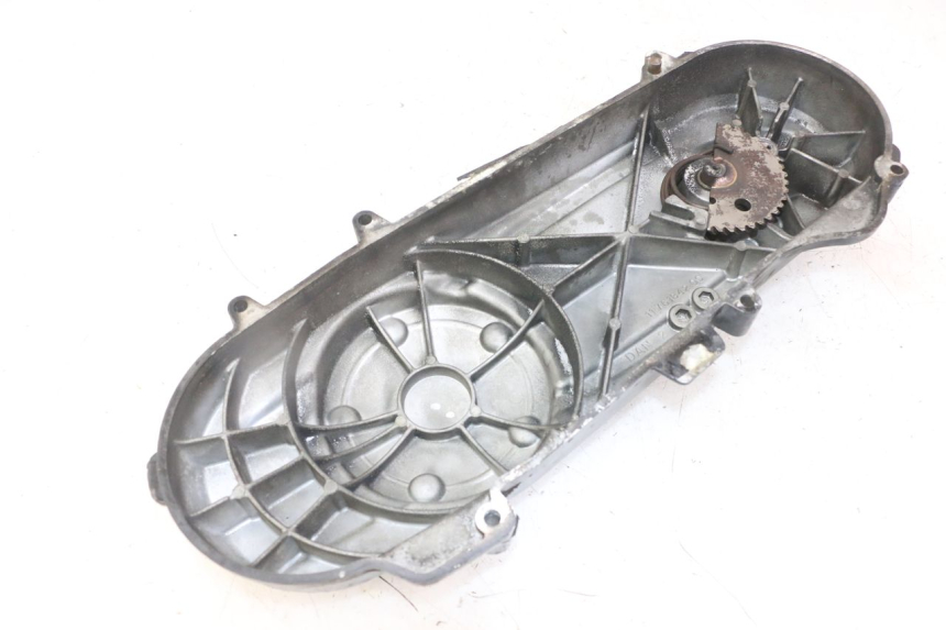 photo de TAMPA DO VARIADOR PEUGEOT JET FORCE CARBU 50 (2003 - 2016) - Outro ângulo de visão