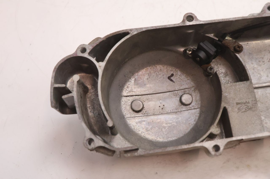 photo de TAMPA DO VARIADOR PEUGEOT KISBEE 4T 50 (2010 - 2017) - Estado da superfície
