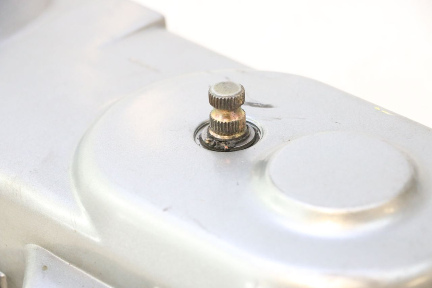 photo de TAMPA DO VARIADOR PEUGEOT KISBEE 4T 50 (2010 - 2017) - Pontos de fixação
