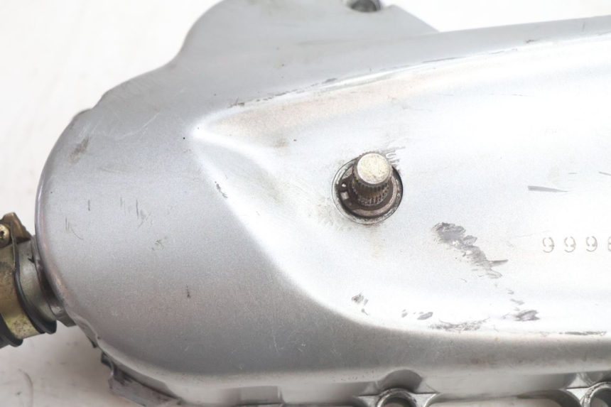 photo de TAMPA DO VARIADOR PEUGEOT KISBEE 4T 50 (2010 - 2017) - Outro ângulo de visão