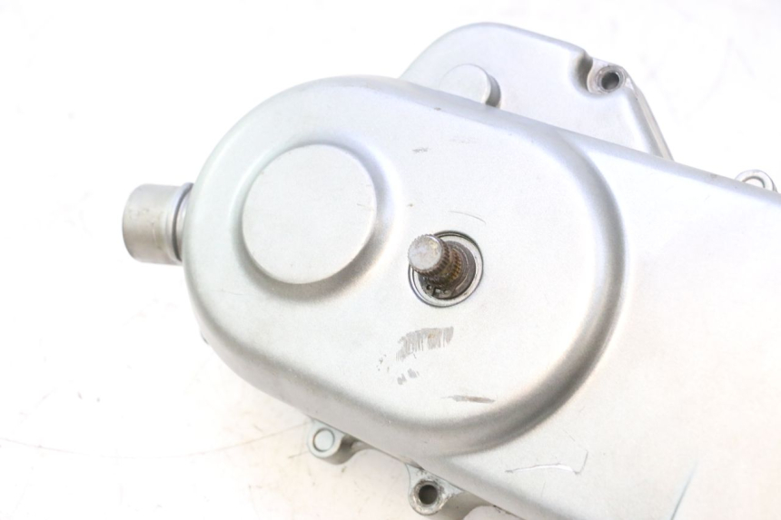 photo de TAMPA DO VARIADOR PEUGEOT KISBEE 4T 50 (2010 - 2017) - Vista de perto