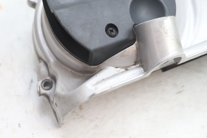 photo de TAMPA DO VARIADOR PIAGGIO LIBERTY 125 (1998 - 2008) - Zoom do estado de desgaste