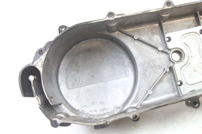 photo de TAMPA DO VARIADOR LONGJIA SHARPY 125 (2020 - 2024) - Pontos de fixação
