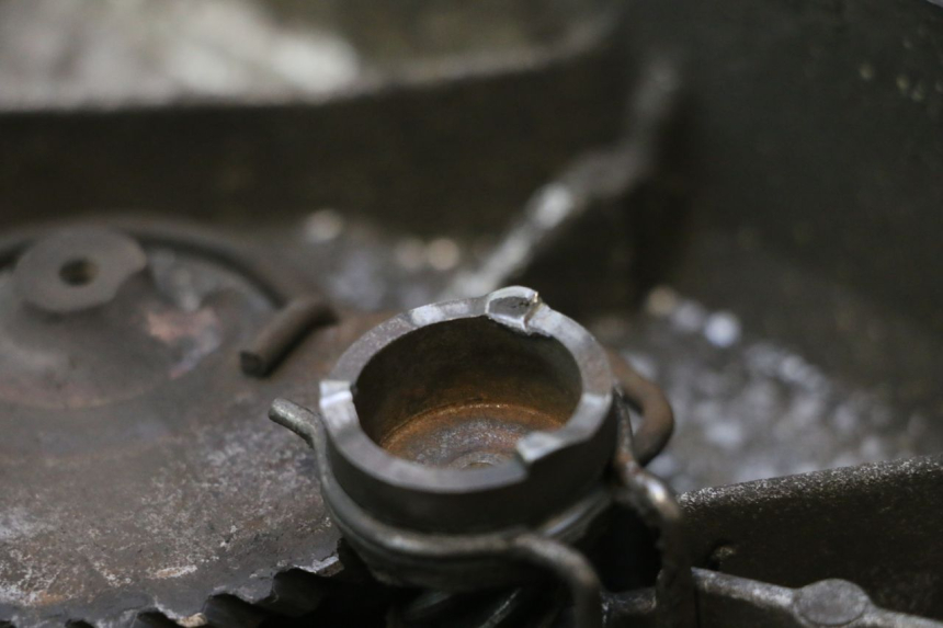 photo de CARCAÇA DO VARIADOR PEUGEOT LUDIX SNAKE 2T 50 (2004 - 2014) - Ampliação técnica