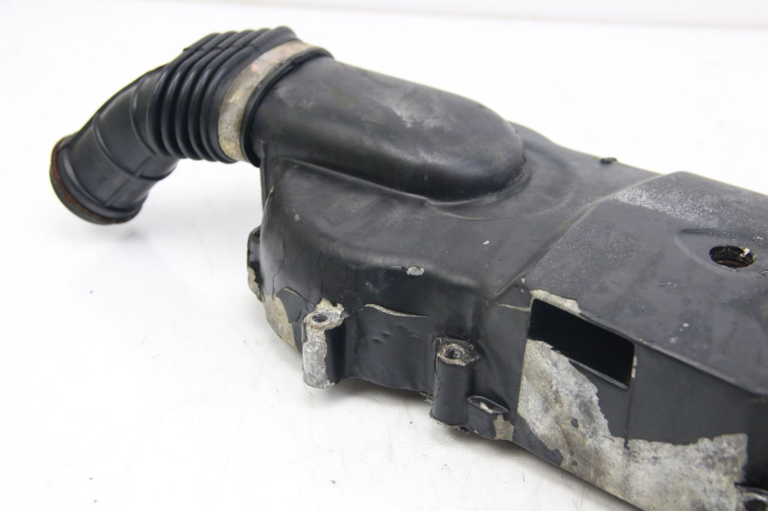 photo de TAMPA DO VARIADOR ZHONGYU MOVIDAS ZY125T-2 125 (2004 - 2014) - Detalhe da peça