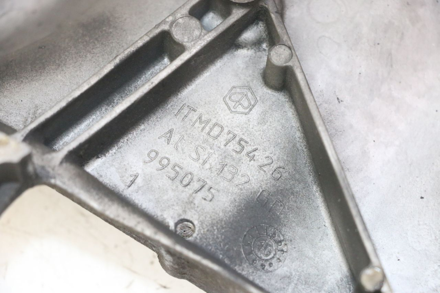 photo de TAMPA DO VARIADOR PIAGGIO MP3 LT 300 (2010 - 2016) - Zoom do estado de desgaste
