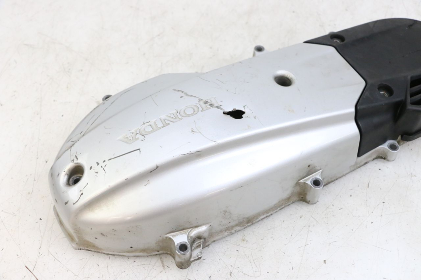 photo de TAMPA DO VARIADOR HONDA PCX (JF47) 125 (2012 - 2013) - Detalhe da peça