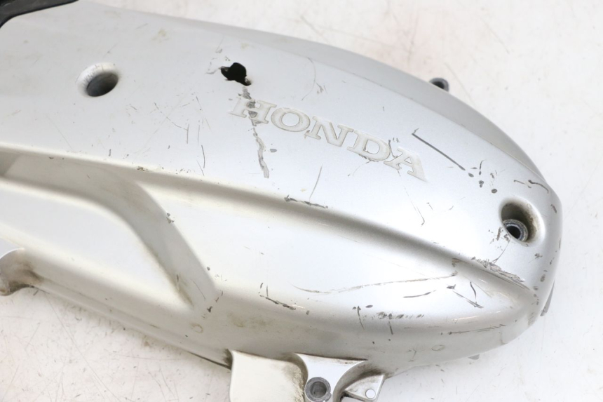 photo de TAMPA DO VARIADOR HONDA PCX (JF47) 125 (2012 - 2013) - Zoom do estado de desgaste
