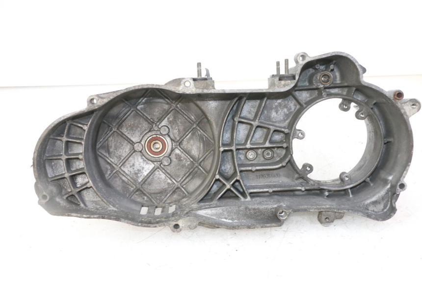 photo de TAMPA DO VARIADOR PEUGEOT SATELIS COMPRESSOR K15 125 (2006 - 2009) - Ampliação técnica