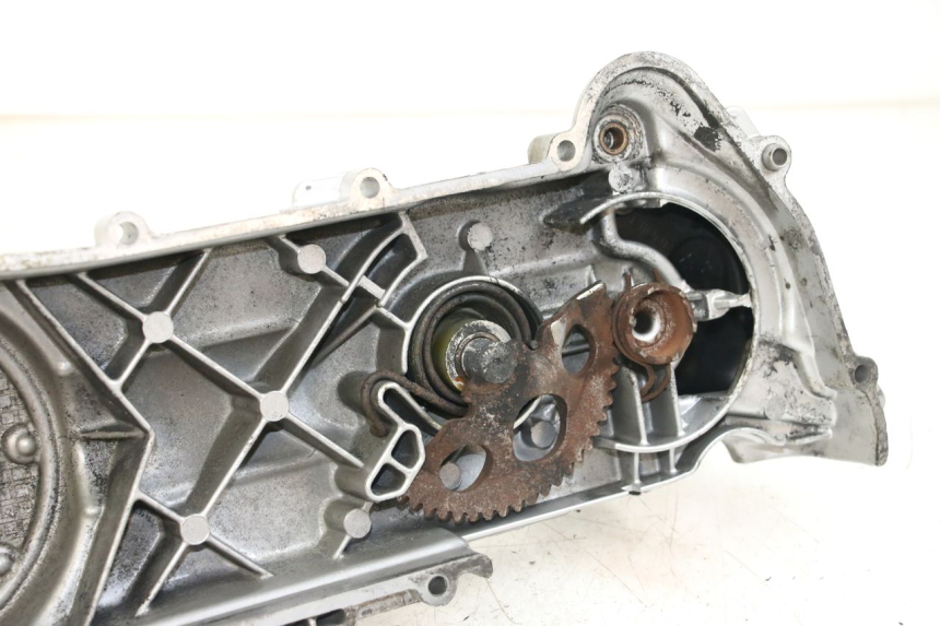 photo de TAMPA DO VARIADOR APRILIA SCARABEO 100 (2003 - 2012) - Detalhe da peça