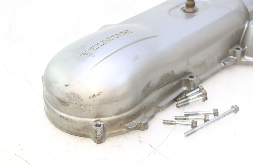 photo de TAMPA DO VARIADOR HONDA SCV LEAD 100 (2003 - 2007) - Ampliação técnica