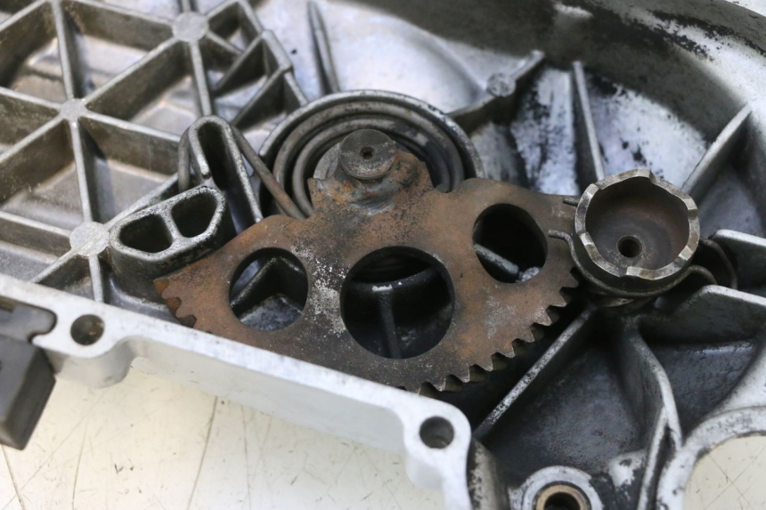 photo de TAMPA DO VARIADOR APRILIA SR MOTARD 50 (2012 - 2018) - Pontos de fixação