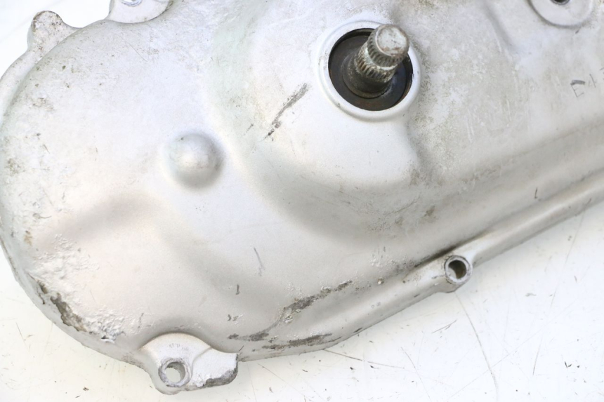 photo de TAMPA DO VARIADOR MBK STUNT NAKED 50 (2004 - 2018) - Pontos de fixação