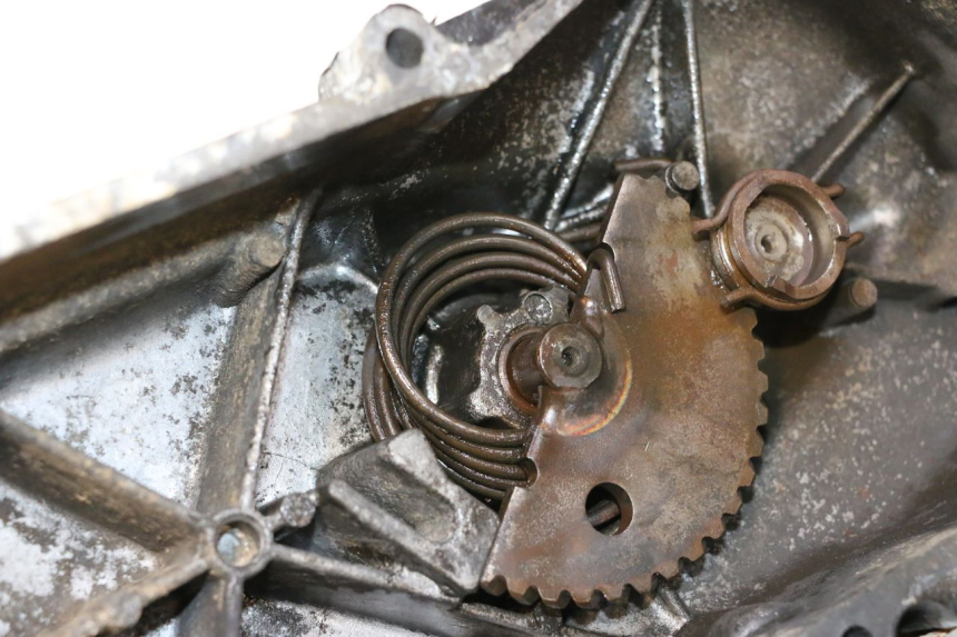 photo de TAMPA DO VARIADOR PEUGEOT TKR TREKKER FURIOUS 50 (2005 - 2014) - Detalhe da peça