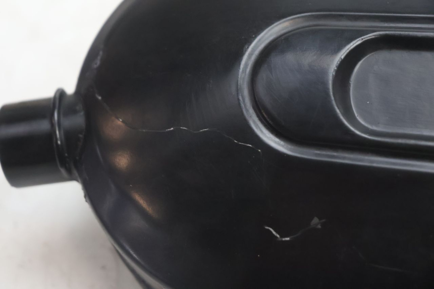 photo de TAMPA DO VARIADOR PEUGEOT TWEET 4T 50 (2018 - 2022) - Zoom do estado de desgaste