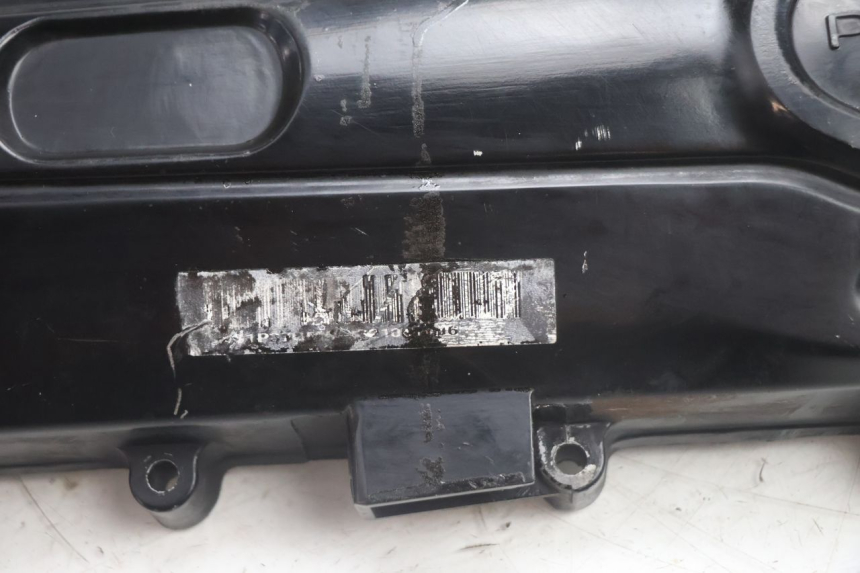 photo de TAMPA DO VARIADOR PEUGEOT TWEET 4T 50 (2018 - 2022) - Outro ângulo de visão