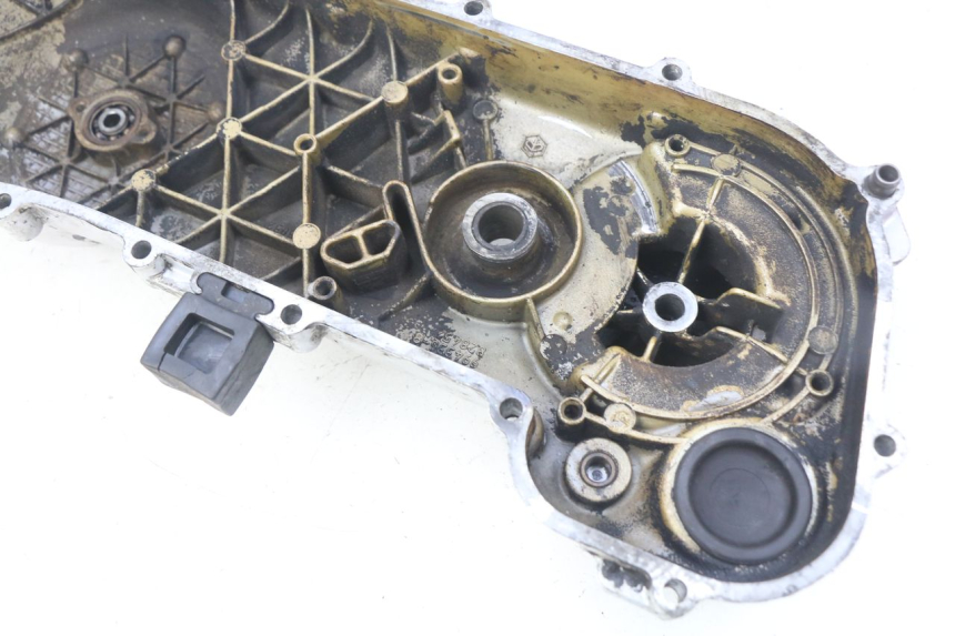 photo de TAMPA DO VARIADOR PIAGGIO VESPA PRIMAVERA 2T 50 (2013 - 2018) - Detalhe da peça