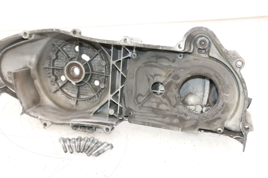 photo de TAMPA DO VARIADOR PIAGGIO X9 EVOLUTION 125 (2003 - 2007) - Detalhes característicos