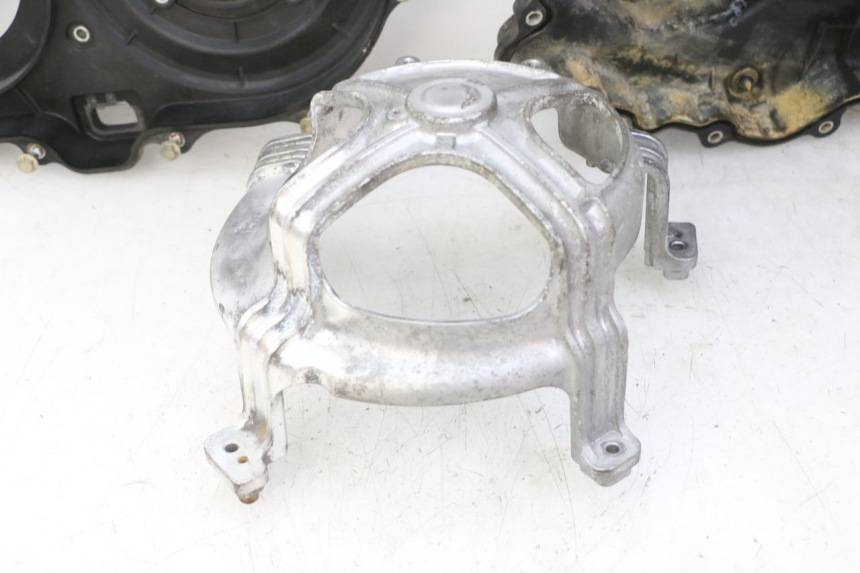 photo de TAMPA DO VARIADOR YAMAHA YFM BRUIN 350 (2003 - 2009) - Marcações e referências