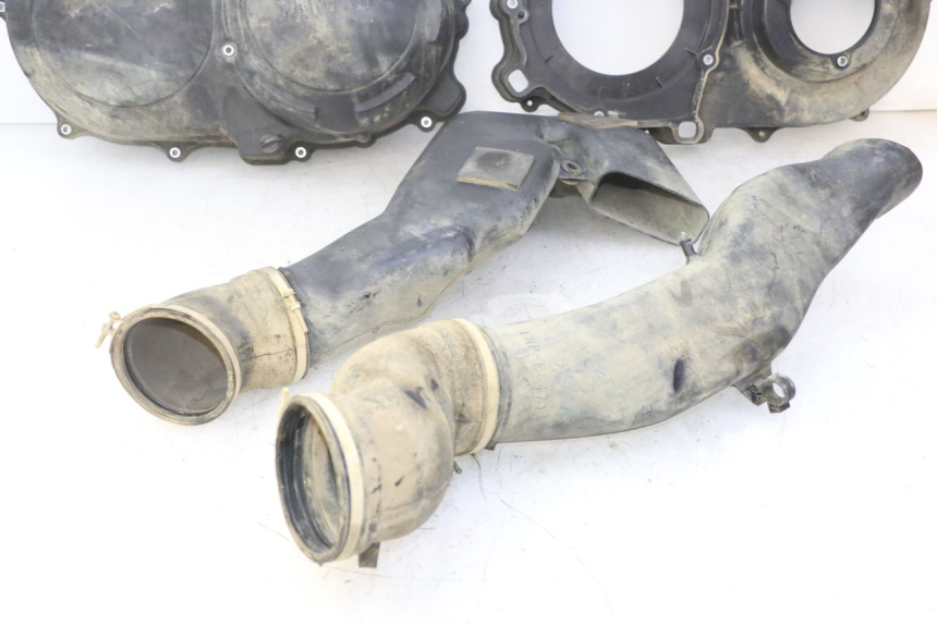 photo de TAMPA DO VARIADOR YAMAHA YFM GRIZZLY 550 (2008 - 2015) - Detalhes característicos