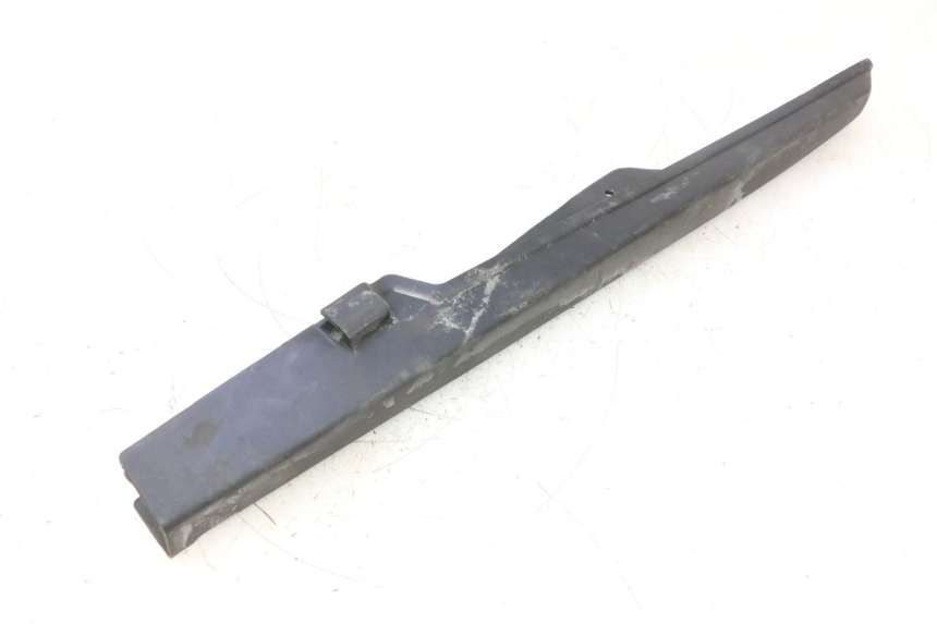 photo de TAMPA DE CORRENTE HONDA CB TWO FIFTY 250 (1991 - 2002) - Detalhe da peça