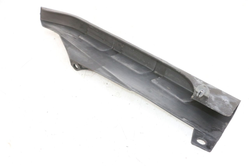 photo de TAMPA DE CORRENTE KAWASAKI GPX R WARBIRD 600 (1988 - 1993) - Detalhe da peça
