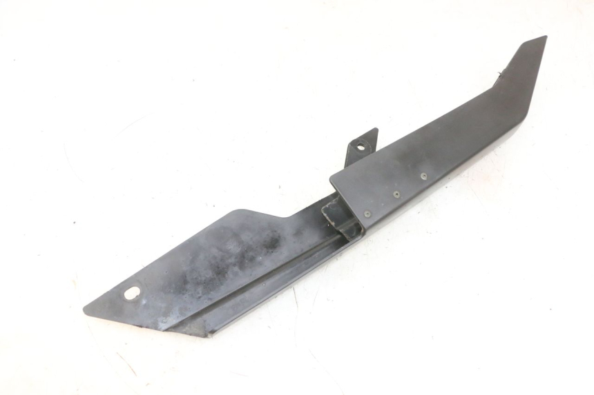 photo de TAMPA DE CORRENTE SUZUKI GSF N BANDIT 600 (1996 - 1999) - Detalhe da peça