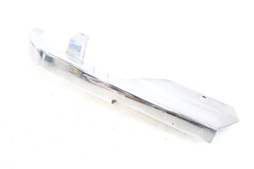 photo de TAMPA DE CORRENTE SUZUKI GZ MARAUDER 125 (1998 - 2004) - Outro ângulo de visão