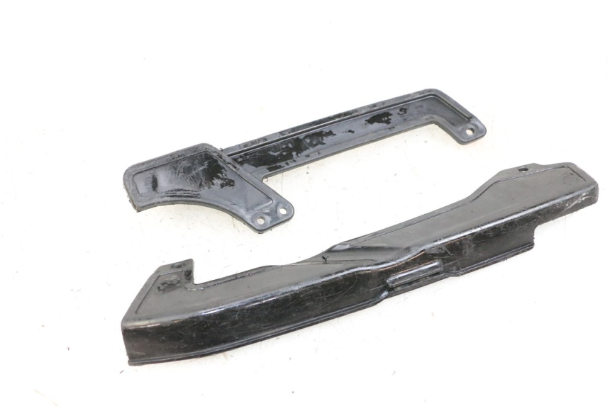 photo de TAMPA DE CORRENTE YAMAHA PW 80 (1983 - 2014) - Pontos de fixação