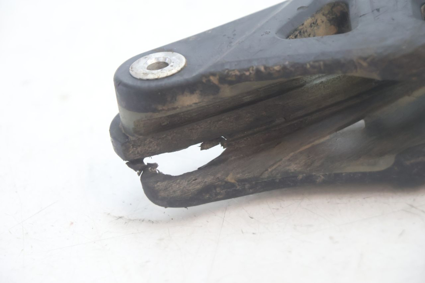 photo de TAMPA DE CORRENTE KTM SX 85 (2018 - 2024) - Pontos de fixação