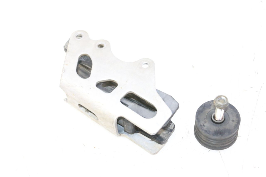 photo de TAMPA DE CORRENTE YAMAHA YZ-F YZF 250 (2014 - 2018) - Detalhe da peça