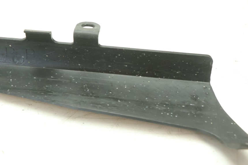 photo de TAMPA DE CORRENTE YAMAHA YZF R6 600 (2008 - 2009) - Pontos de fixação