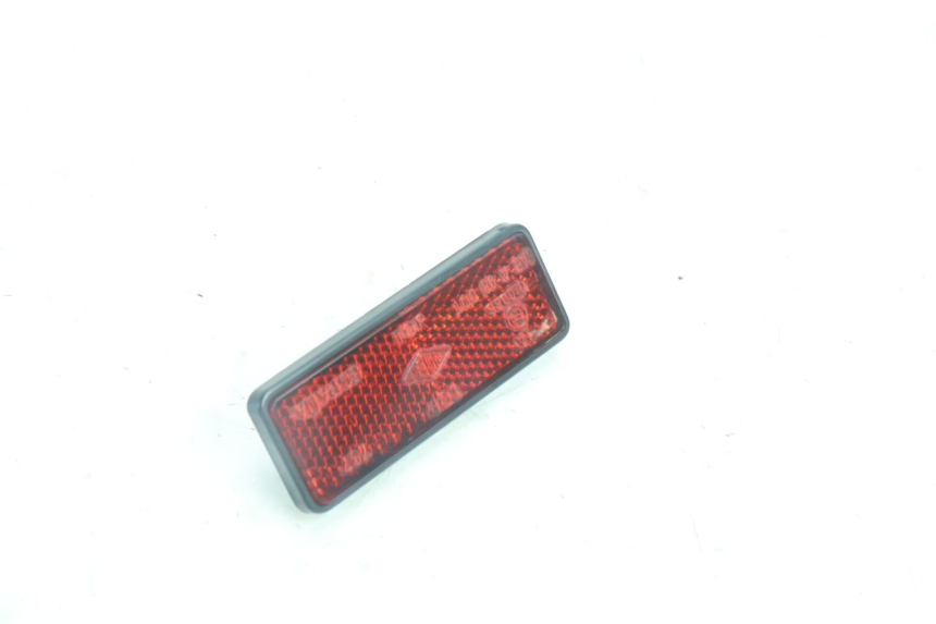 photo de CATADIOPTRICO YAMAHA YP MAJESTY 125 (2007 - 2010) - Detalhe da peça