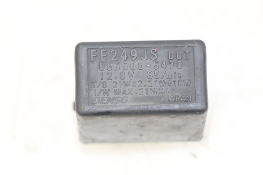 photo de CENTRALINA DE PISCAS SUZUKI BURGMAN 650 (2002 - 2004) - Detalhe da peça