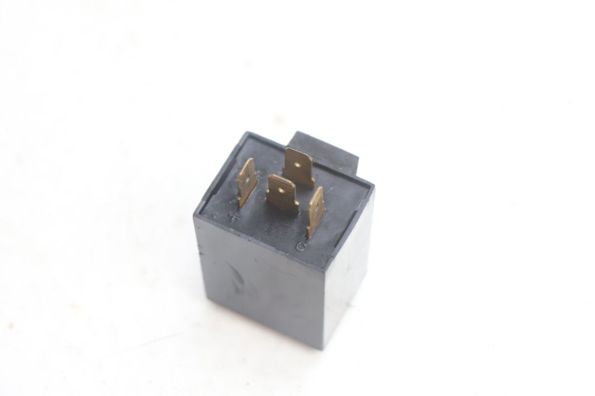 photo de CENTRALINA DE PISCAS PEUGEOT BUXY 50 (1993 - 1998) - Outro ângulo de visão