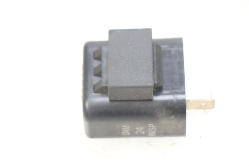 photo de CENTRALINA DE PISCAS YAMAHA BW'S 50 (2004 - 2017) - Outro ângulo de visão