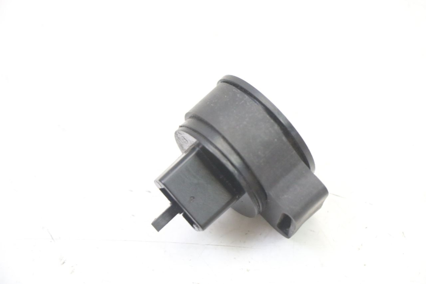 photo de CENTRALINA DE PISCAS PEUGEOT ELYSEO 125 (1999 - 2004) - Detalhe da peça