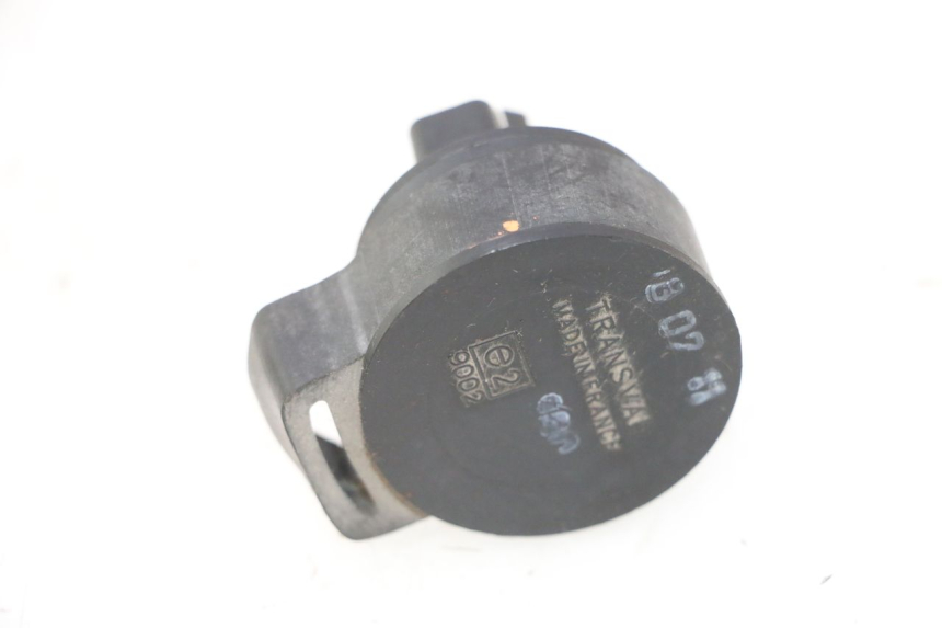 photo de CENTRALINA DE PISCAS PEUGEOT ELYSTAR 50 (2002 - 2014) - Detalhe da peça