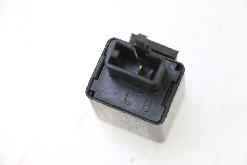 photo de CENTRAL DE PISCAS KAWASAKI ER-6 ER6 N 650 (2005 - 2009) - Detalhe da peça