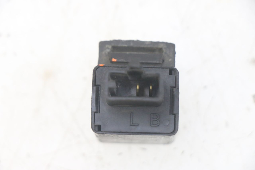 photo de CENTRALINA DE PISCAS YAMAHA FJR ABS 1300 (2006 - 2012) - Outro ângulo de visão