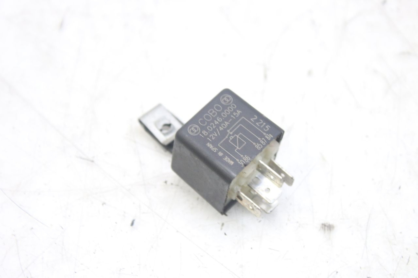 photo de CENTRALINA DE PISCAS PIAGGIO FLY 4T 50 (2013 - 2017) - Vista principal