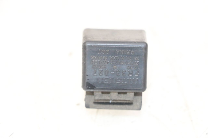 photo de CENTRALINA DE PISCAS HONDA FORZA ABS 300 (2013 - 2017) - Zoom do estado de desgaste