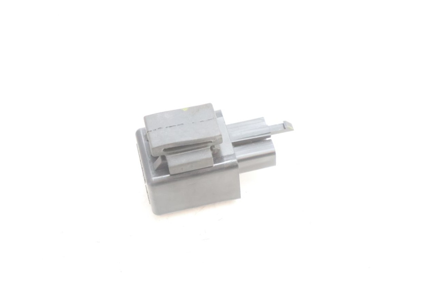 photo de CENTRALINA DE PISCAS YAMAHA FZ8 800 (2010 - 2016) - Outro ângulo de visão