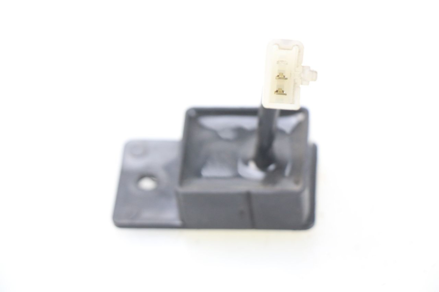 photo de CENTRALINA DE PISCAS KAWASAKI GPZ S 500 (1994 - 2005) - Zoom do estado de desgaste