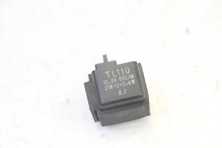 photo de CENTRALINA DE PISCAS SUZUKI GSF N BANDIT 600 (1996 - 1999) - Zoom do estado de desgaste