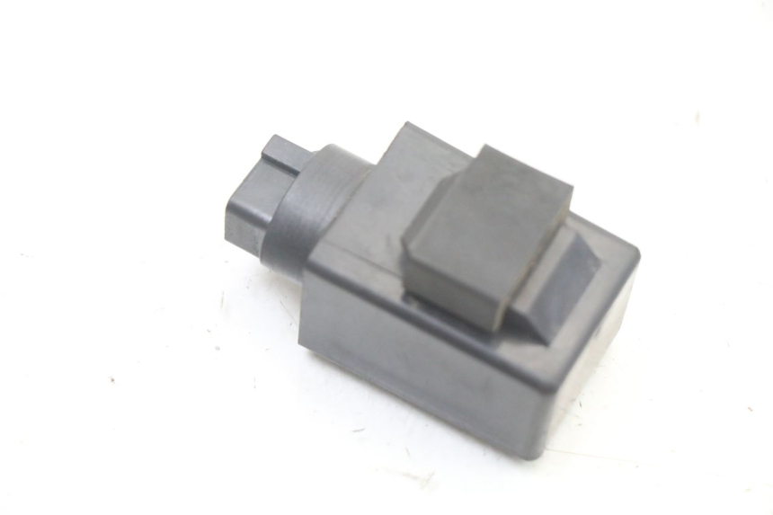 photo de CENTRALINA DE PISCAS HONDA FES S-WING SWING ABS 125 (2007 - 2015) - Zoom do estado de desgaste