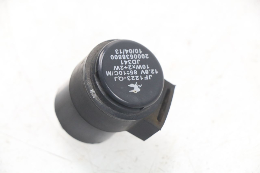 photo de CENTRALINA DE PISCAS PEUGEOT KISBEE 2T 50 (2010 - 2017) - Zoom do estado de desgaste