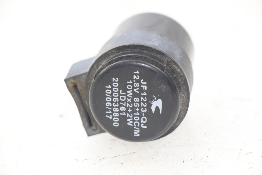 photo de CENTRALINA DE PISCAS PEUGEOT KISBEE 2T 50 (2010 - 2017) - Zoom do estado de desgaste