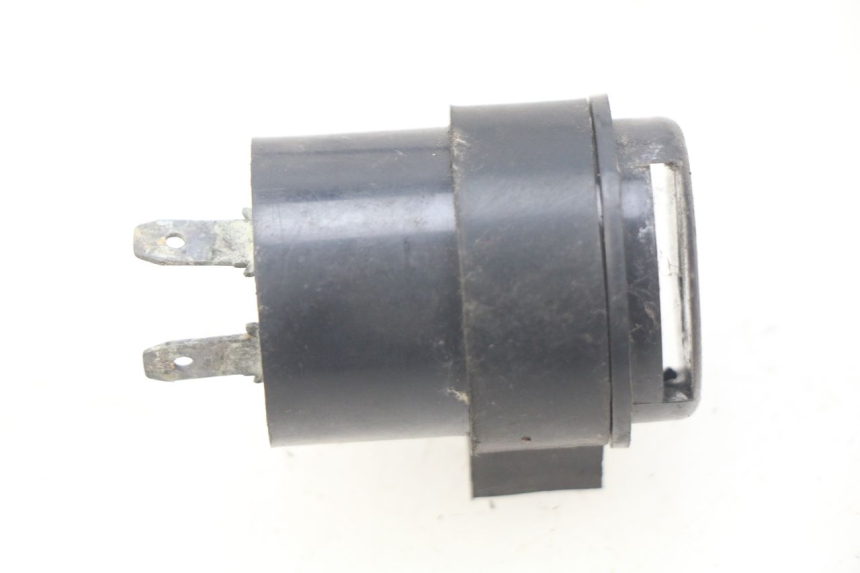 photo de CENTRALINA DE PISCAS PEUGEOT KISBEE 2T 50 (2010 - 2017) - Detalhe da peça